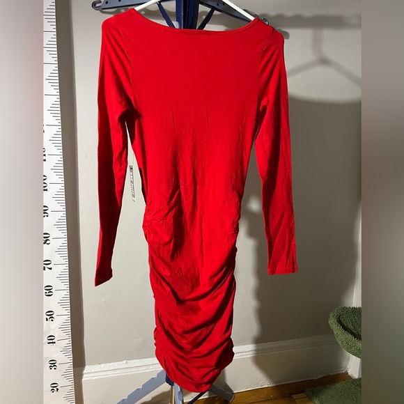 Express red dress - Picture 3 of 4